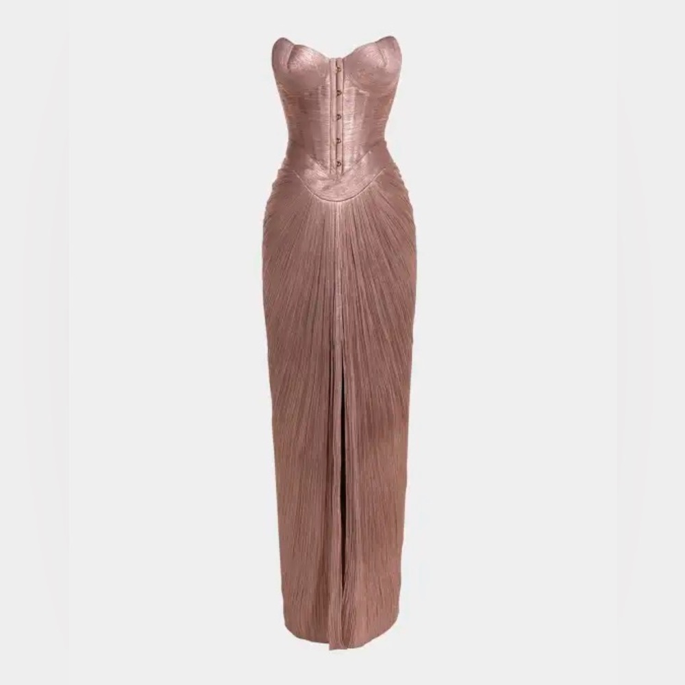 Maria Lucia Hohan Kiera – Copper